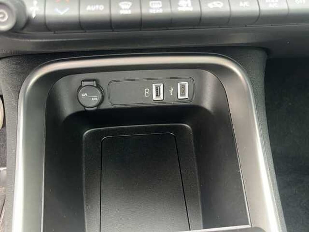 Jeep Avenger usata a Ravenna (15)