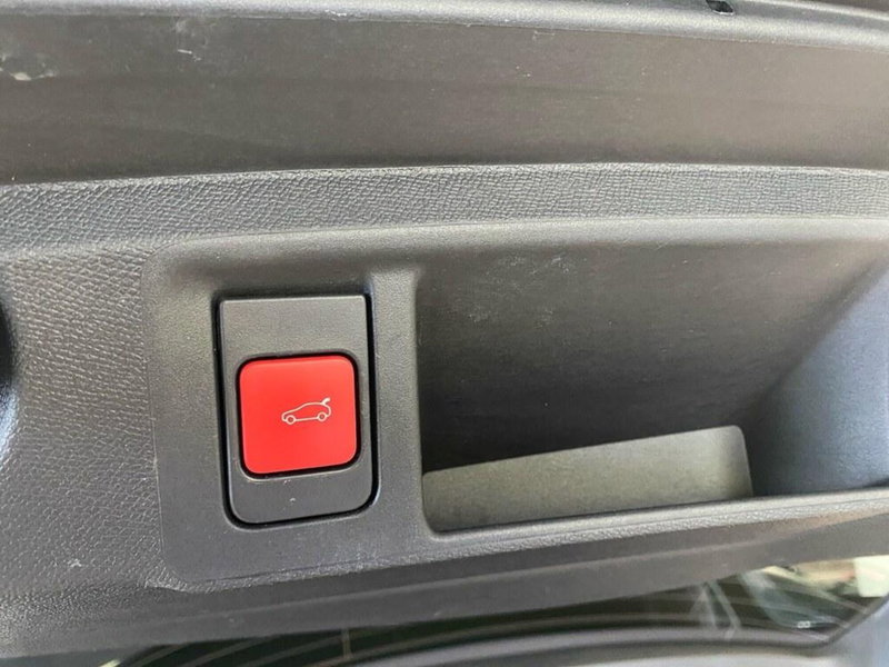 Peugeot 308 SW usata a Torino (13)