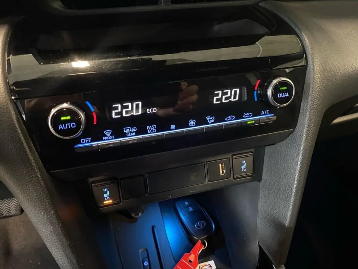 Toyota Yaris Cross usata a Torino (11)