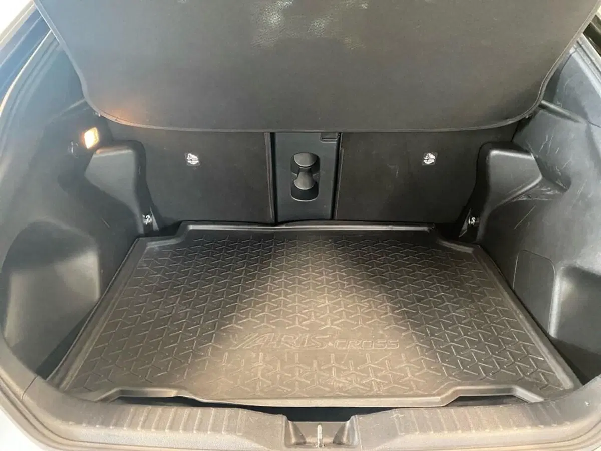 Toyota Yaris Cross usata a Torino (9)