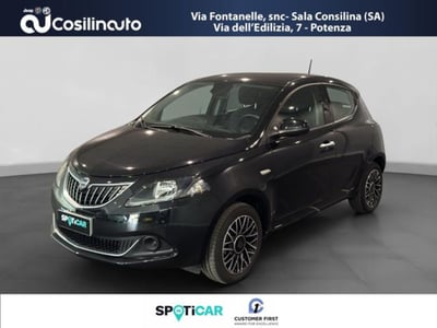 Lancia Ypsilon 1.0 FireFly 5 porte S&amp;S Hybrid Ecochic A. Ferretti del 2024 usata a Sala Consilina