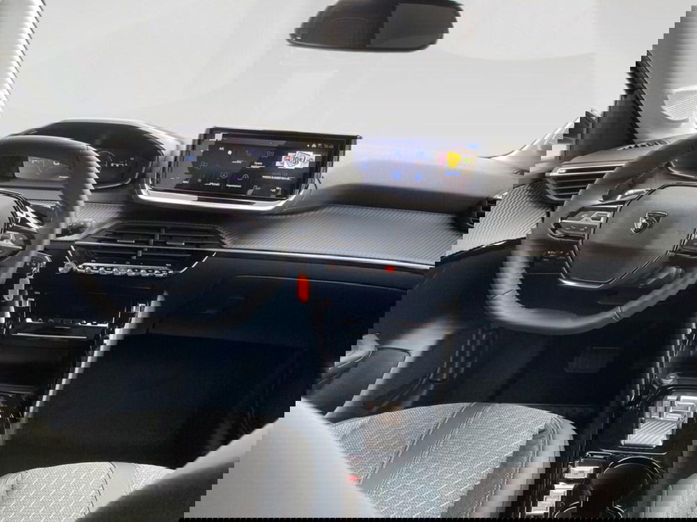 Peugeot 208 nuova a Torino (6)