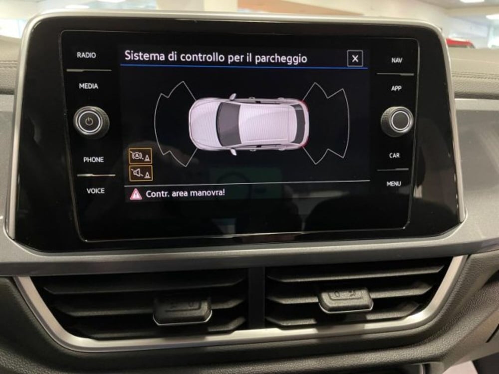 Volkswagen T-Roc usata a Cuneo (11)