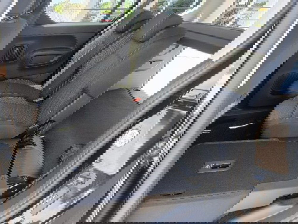 Peugeot Rifter nuova a Brescia (12)