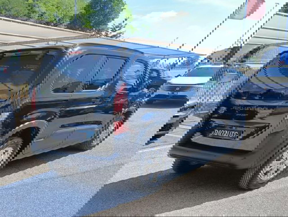 Peugeot Rifter nuova a Brescia (5)