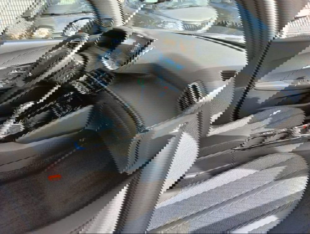 Peugeot 2008 nuova a Brescia (15)