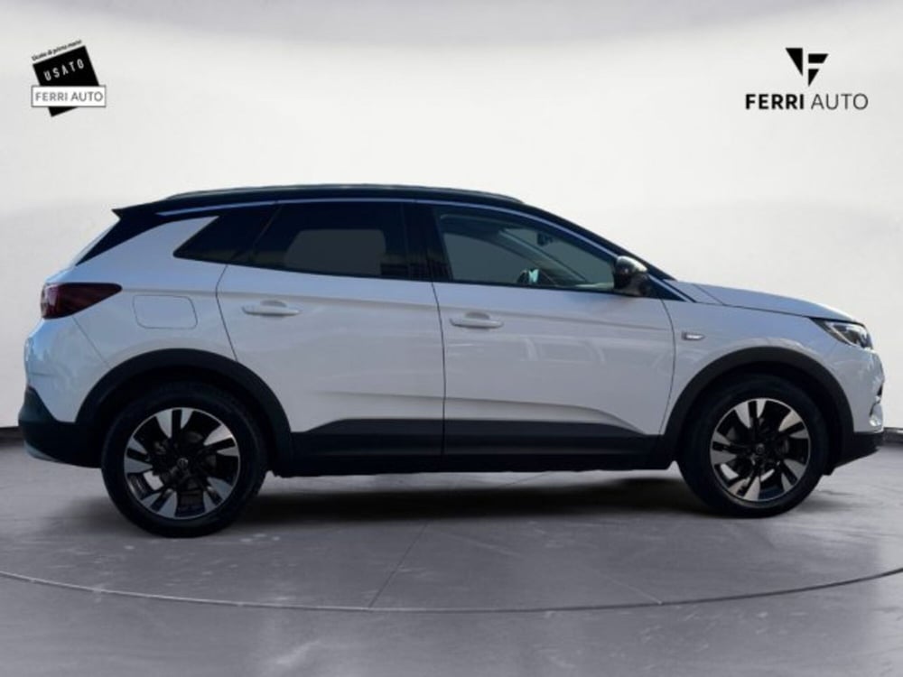 Opel Grandland X usata a Treviso (4)