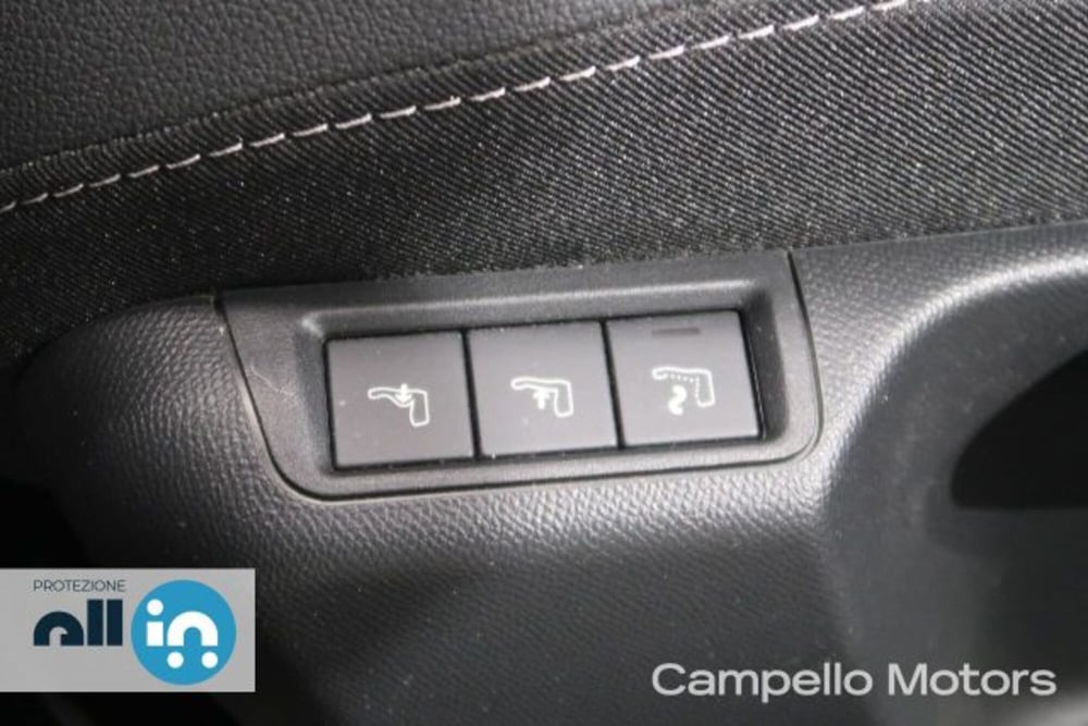 Opel Mokka usata a Venezia (16)