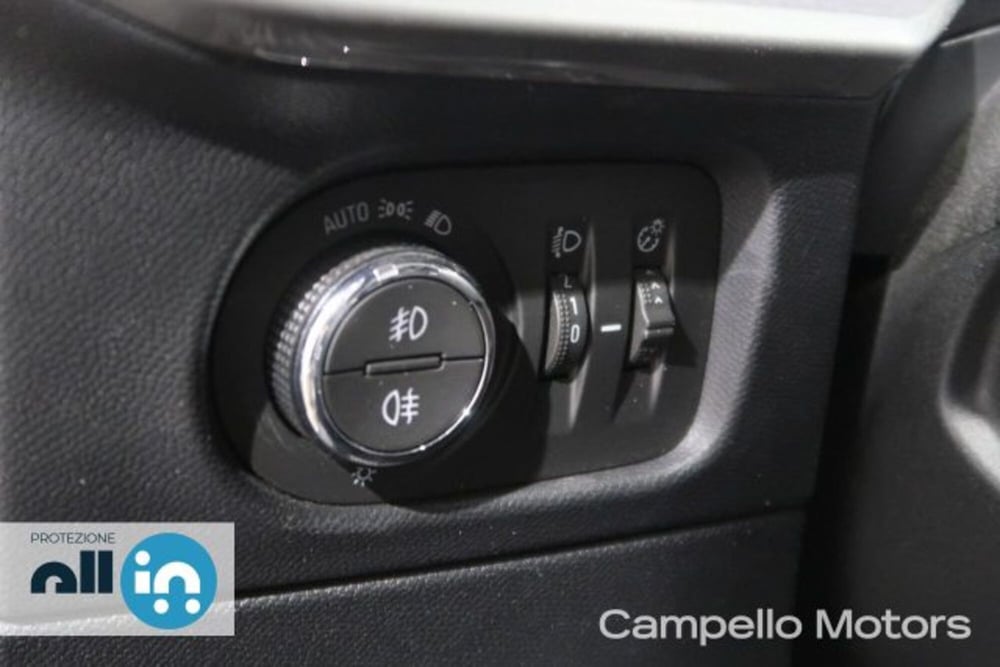 Opel Mokka usata a Venezia (17)