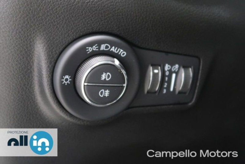 Jeep Compass usata a Venezia (16)