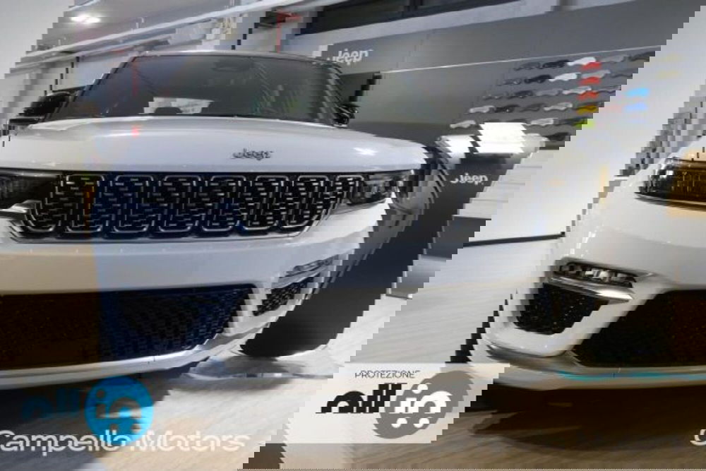 Jeep Grand Cherokee nuova a Venezia (2)