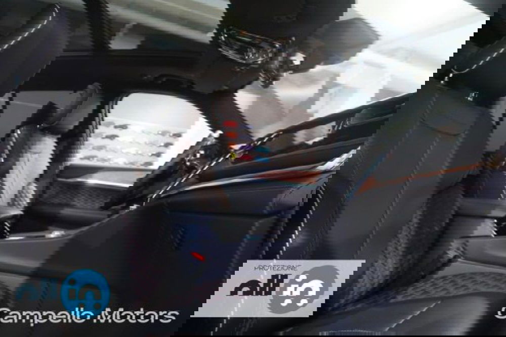 Jeep Grand Cherokee nuova a Venezia (4)