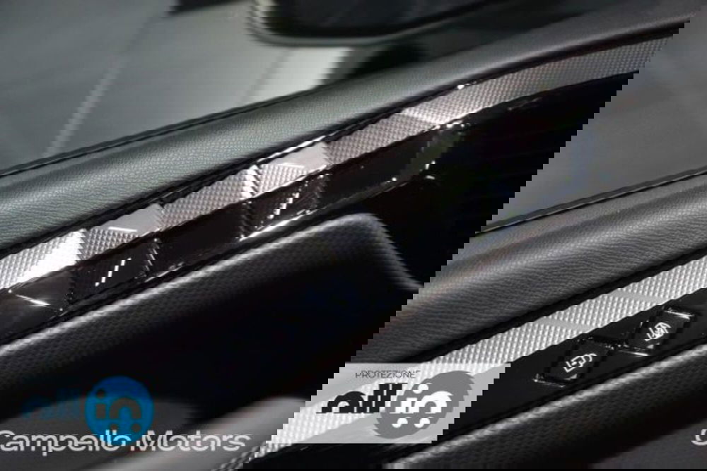 Ds DS 4 nuova a Venezia (12)