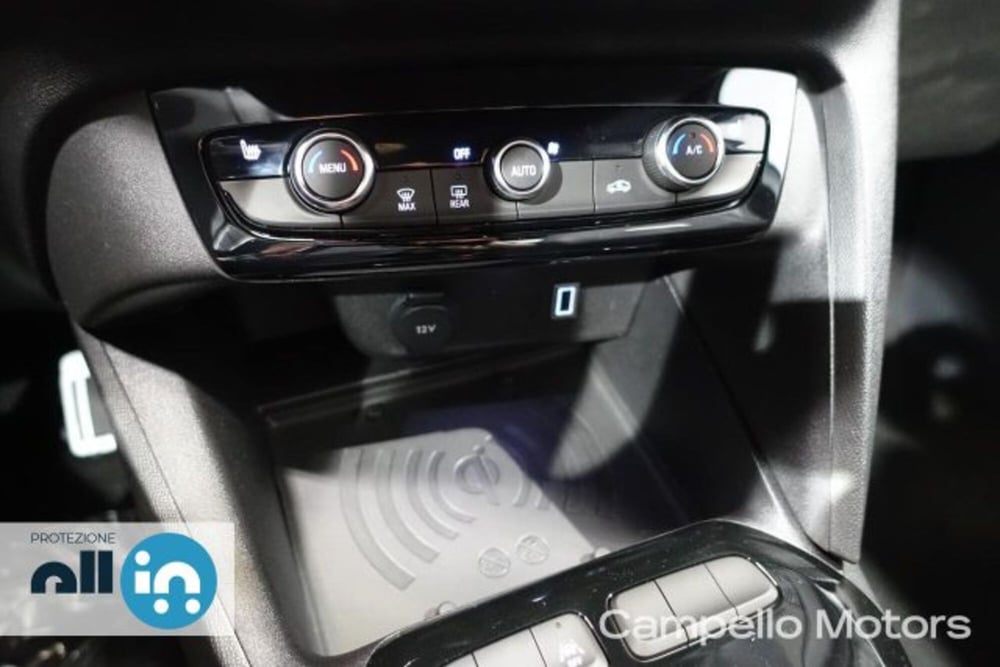 Opel Corsa nuova a Venezia (12)