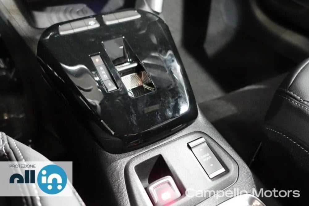 Opel Corsa nuova a Venezia (13)