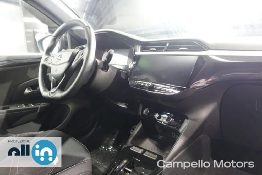 Opel Corsa nuova a Venezia (14)