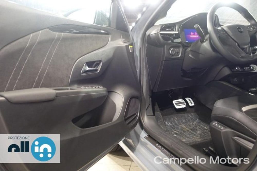 Opel Corsa nuova a Venezia (15)