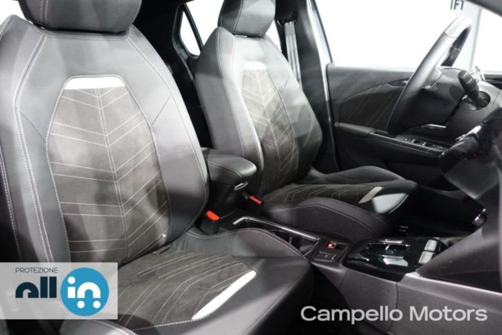 Opel Corsa nuova a Venezia (16)