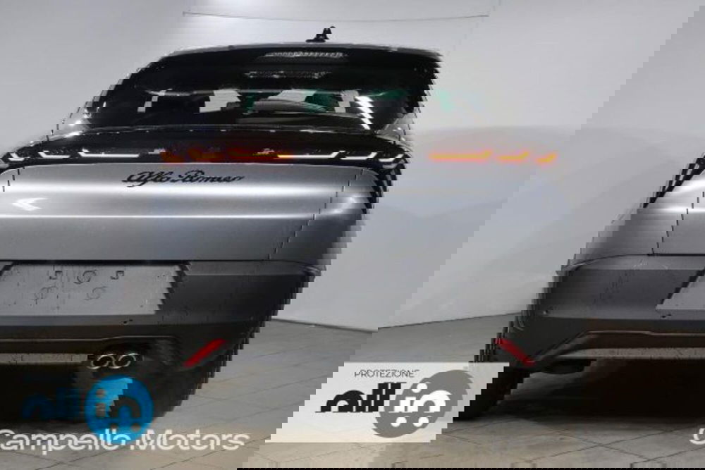 Alfa Romeo Junior nuova a Venezia (4)