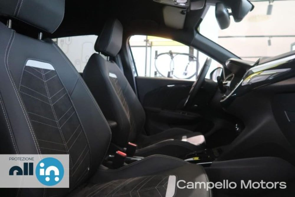 Opel Corsa nuova a Venezia (14)
