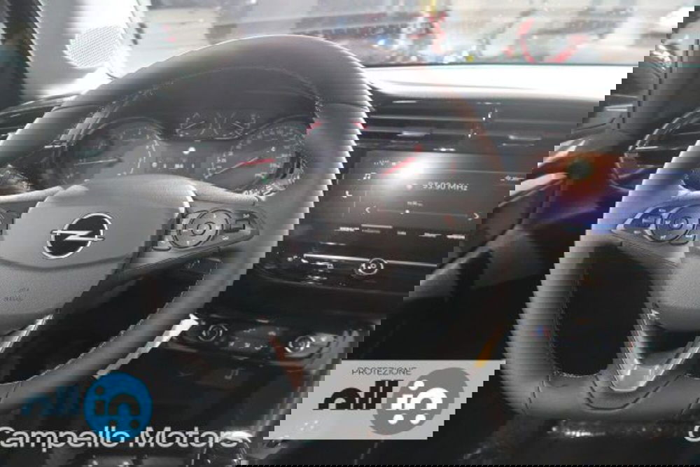 Opel Corsa nuova a Venezia (8)