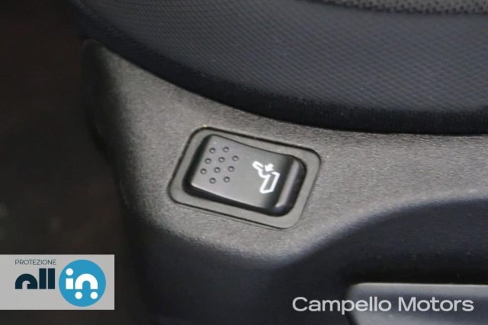 Jeep Renegade usata a Venezia (16)