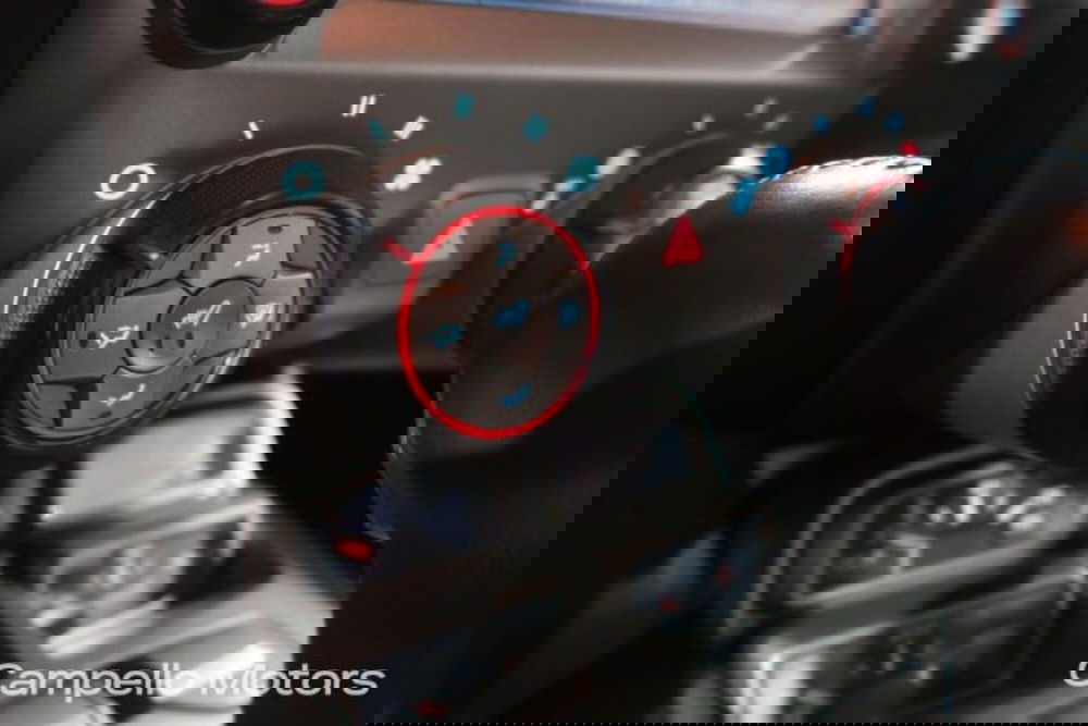 Chevrolet Camaro Cabrio usata a Venezia (11)