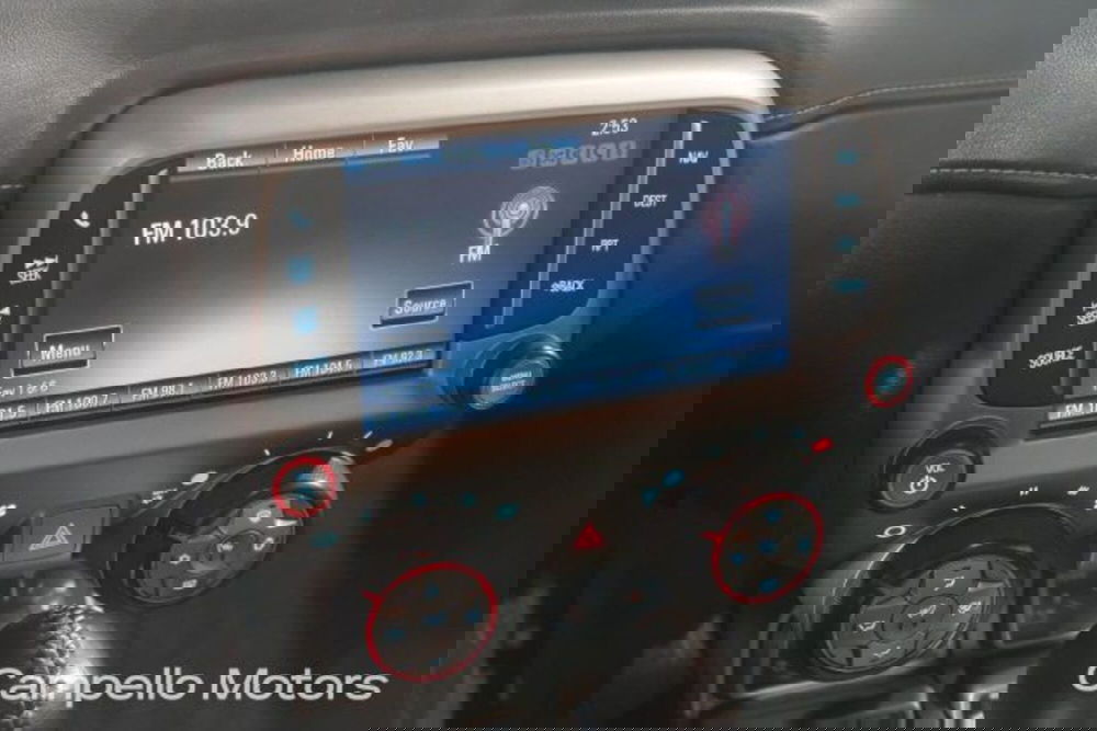 Chevrolet Camaro Cabrio usata a Venezia (9)