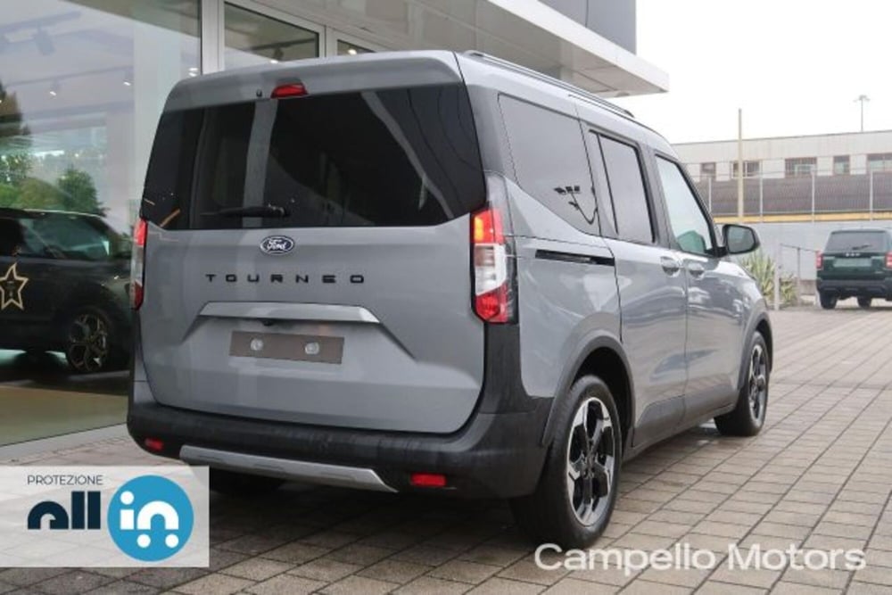 Ford Tourneo Courier usata a Venezia (3)