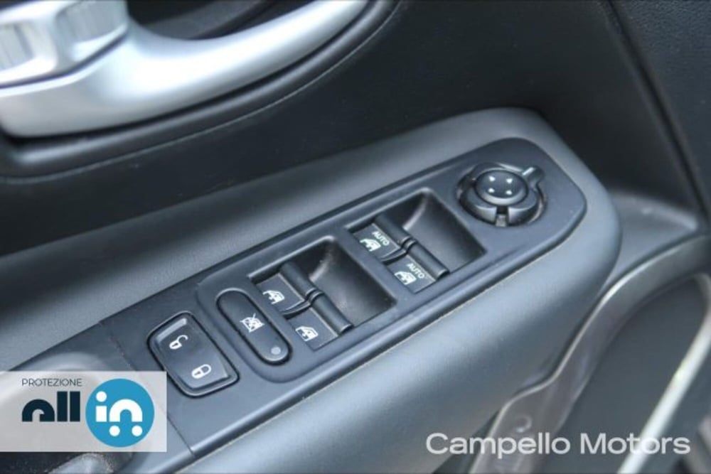 Jeep Renegade usata a Venezia (16)