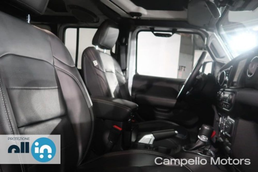 Jeep Wrangler Unlimited usata a Venezia (5)