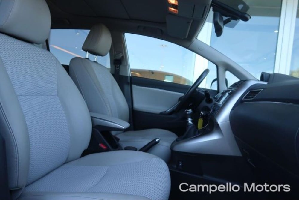 Toyota Verso usata a Venezia (14)
