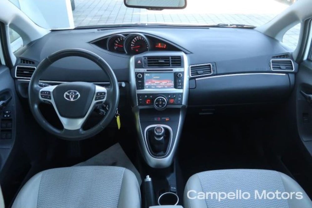Toyota Verso usata a Venezia (7)