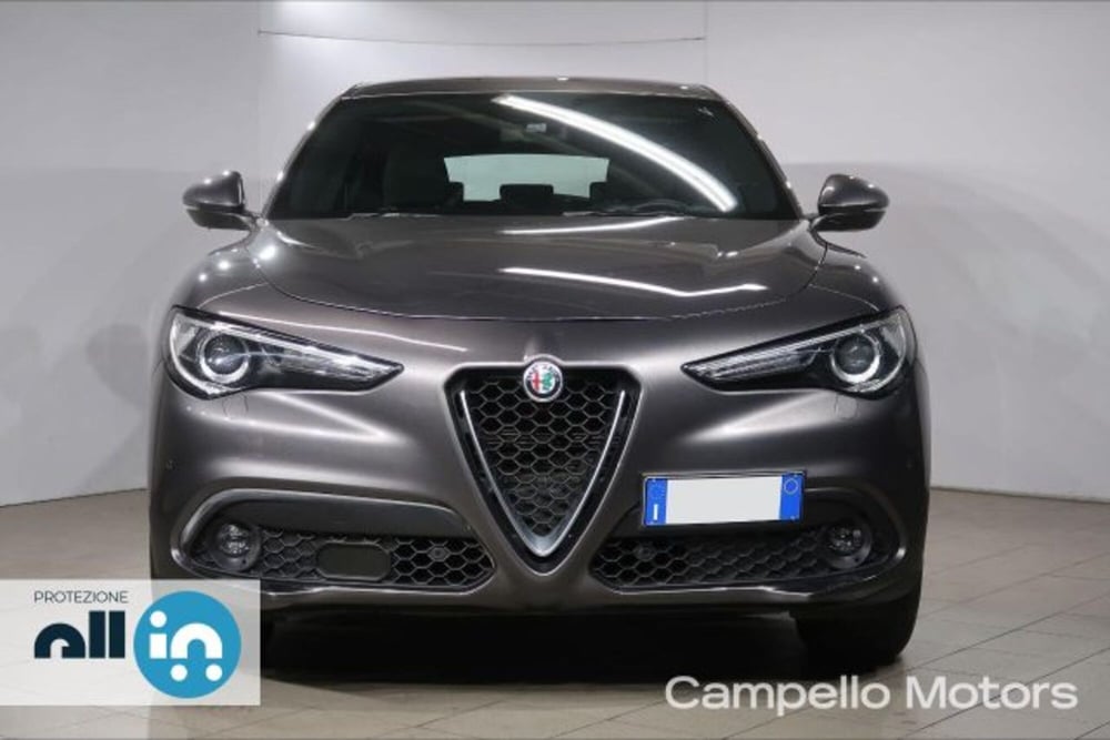 Alfa Romeo Stelvio usata a Venezia (2)