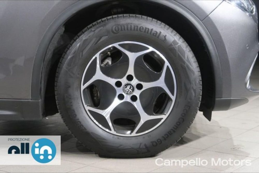 Alfa Romeo Stelvio usata a Venezia (20)