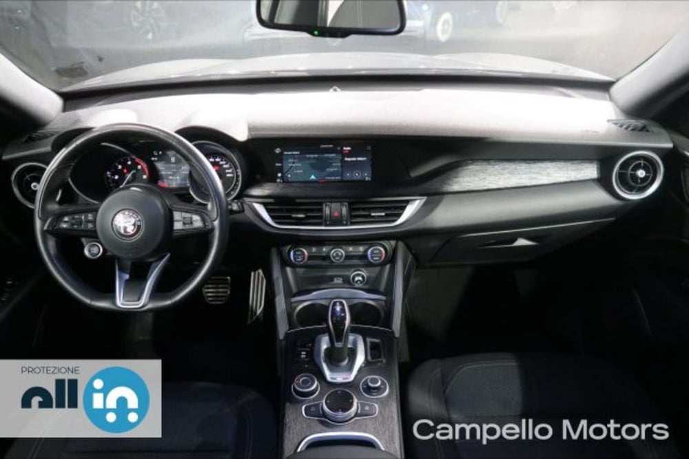Alfa Romeo Stelvio usata a Venezia (7)