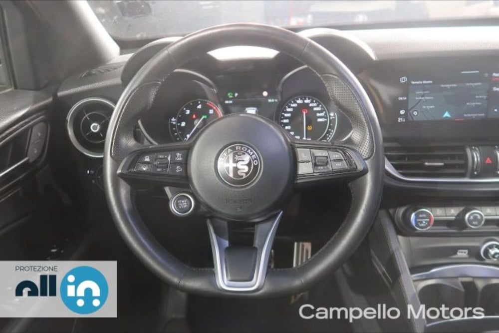 Alfa Romeo Stelvio usata a Venezia (8)