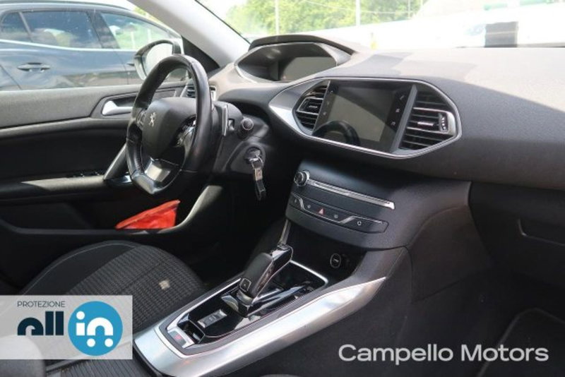 Peugeot 308 SW usata a Venezia (10)