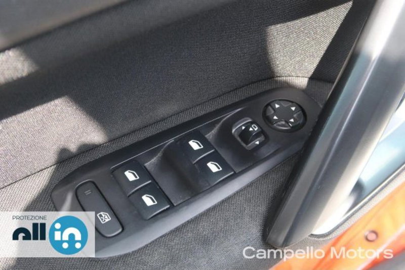 Peugeot 308 SW usata a Venezia (11)