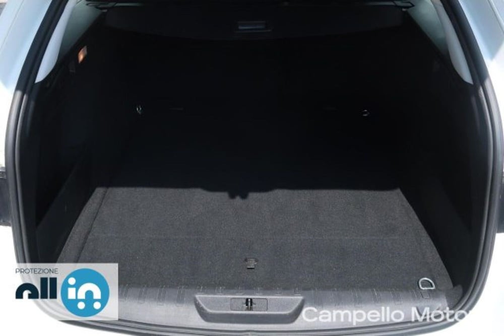 Peugeot 308 SW usata a Venezia (16)