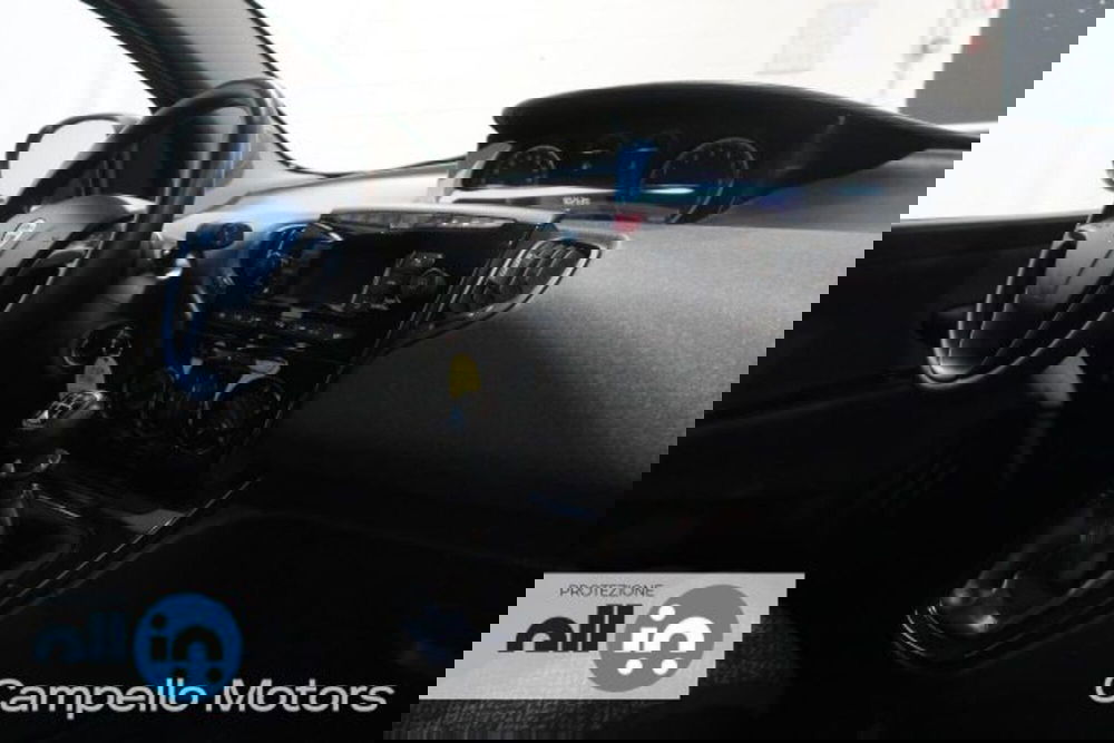 Lancia Ypsilon usata a Venezia (14)