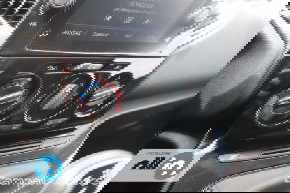 Lancia Ypsilon usata a Venezia (11)