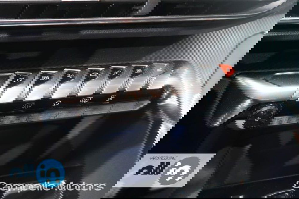 Peugeot 3008 usata a Venezia (12)