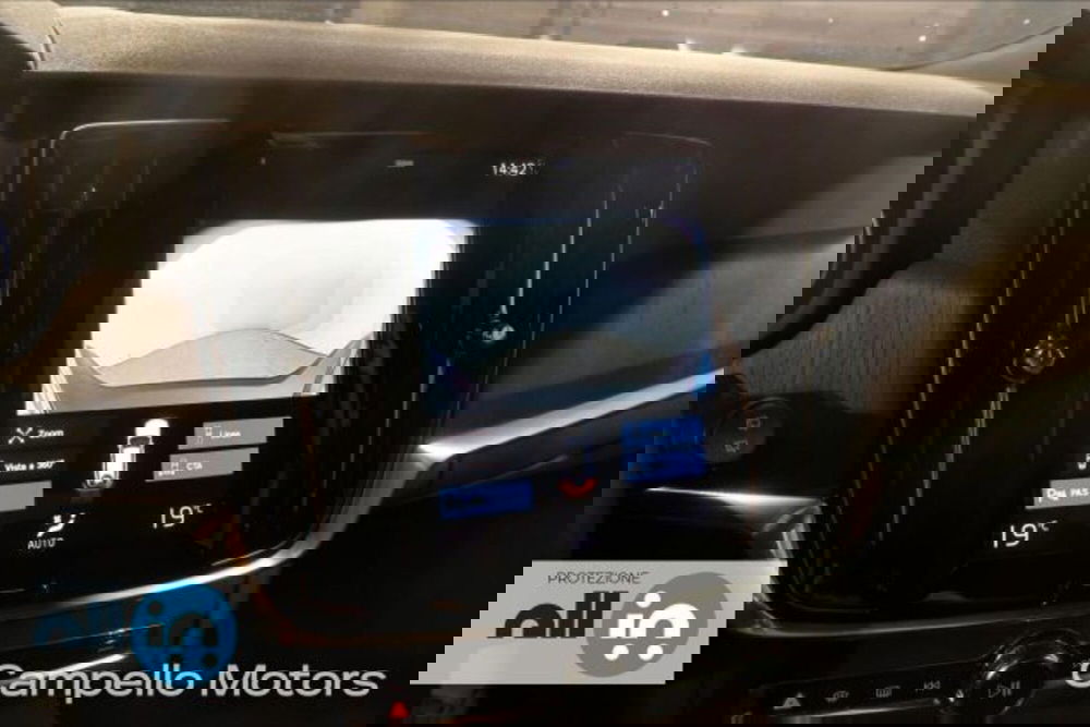 Volvo V90 Cross Country usata a Venezia (11)