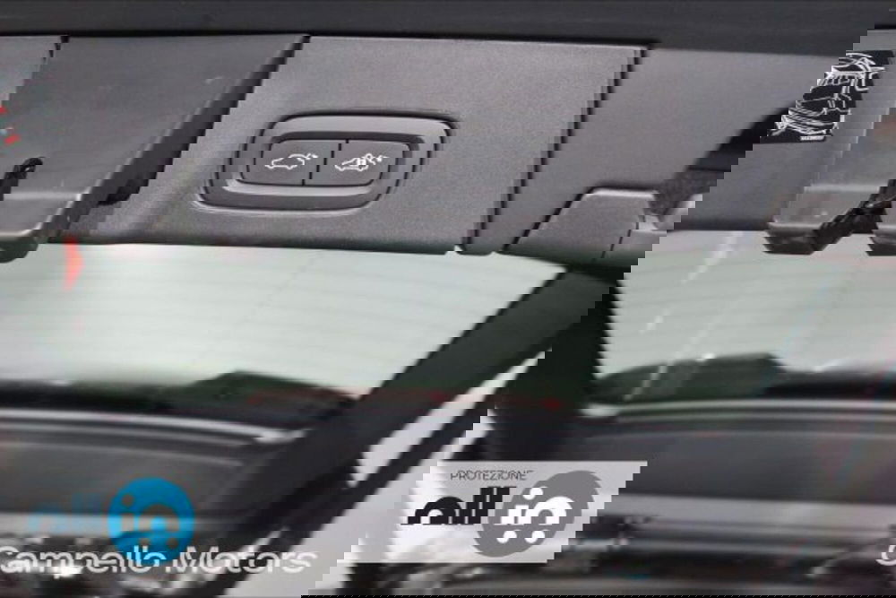 Volvo V90 Cross Country usata a Venezia (18)