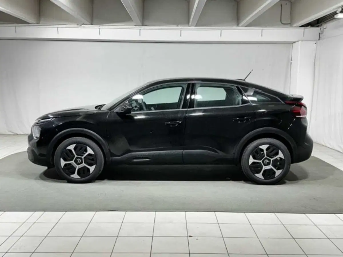 Citroen C4 nuova a Sondrio (2)