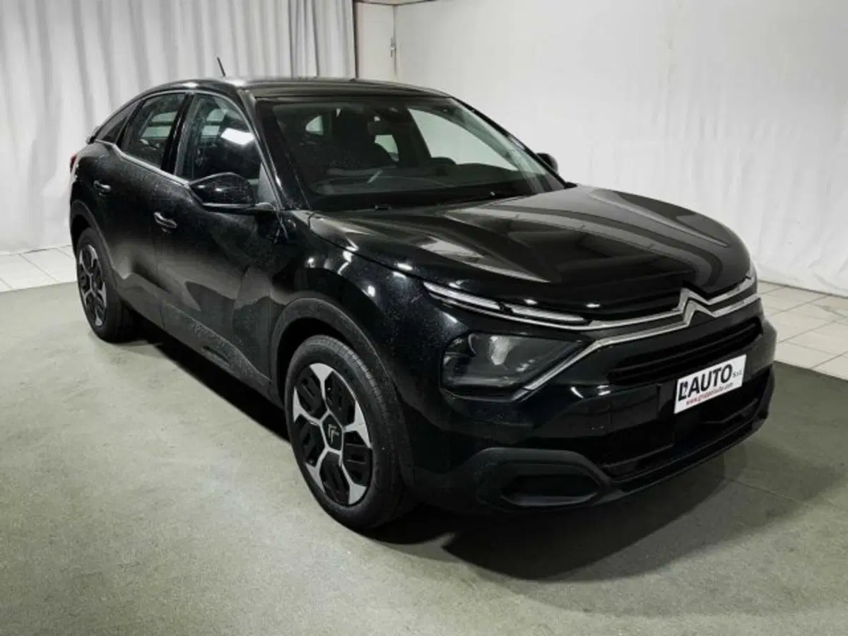 Citroen C4 nuova a Sondrio (6)
