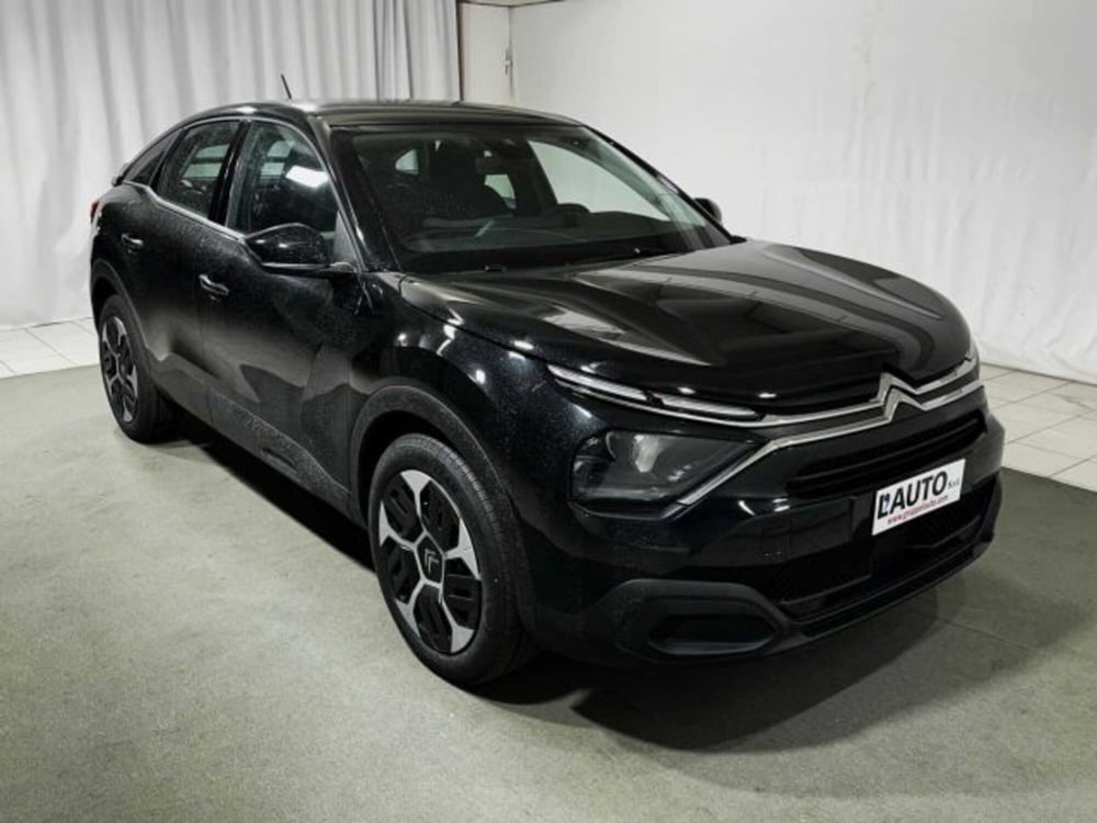 Citroen C4 nuova a Sondrio (6)