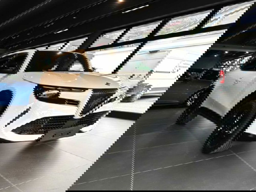 Alfa Romeo Junior nuova a Sondrio (7)