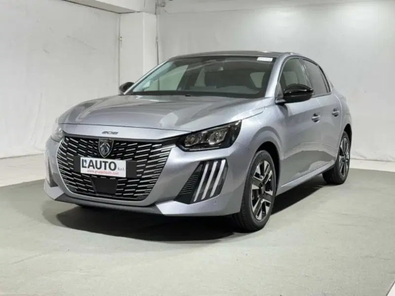 Peugeot 208 nuova a Sondrio